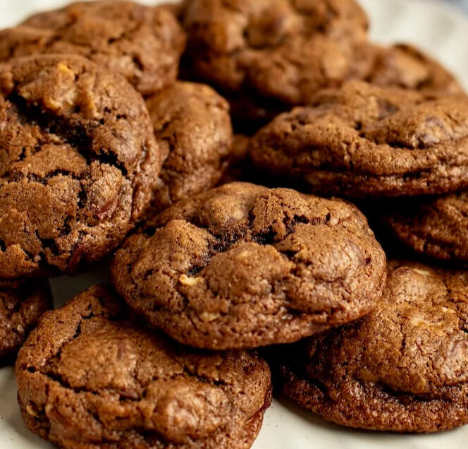 Double Chocolate Chip Pecan Cookies